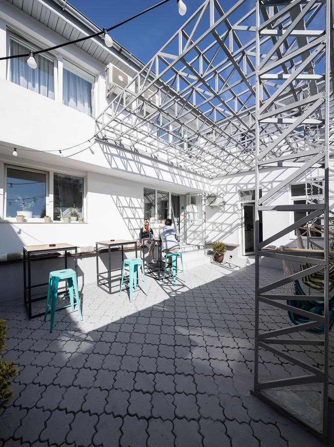 Omega House Hotel Boekarest Buitenkant foto