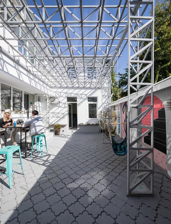 Omega House Hotel Boekarest Buitenkant foto